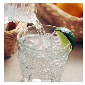 炭酸水を作る機械でおすすめは?通販の人気炭酸水メーカーを比較してみた